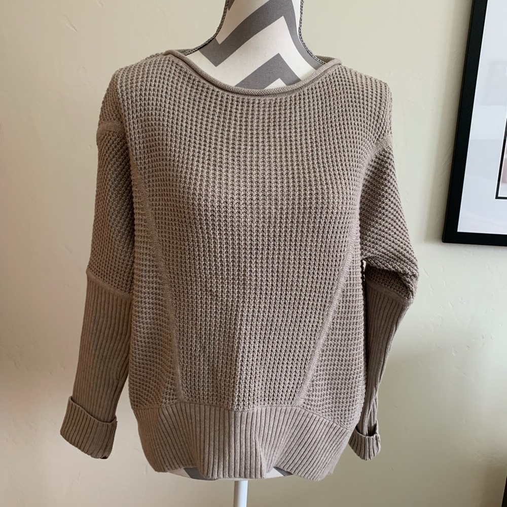 UGG Sweater Size Small